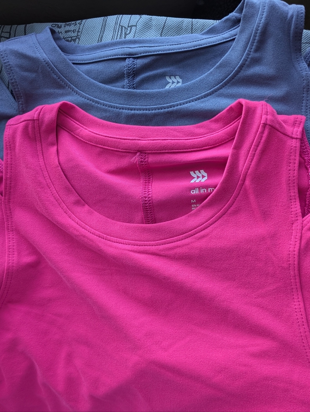 Women's Hot Pink & Dusty Blue Tops With Cutout Shoulder - Athletic Knit